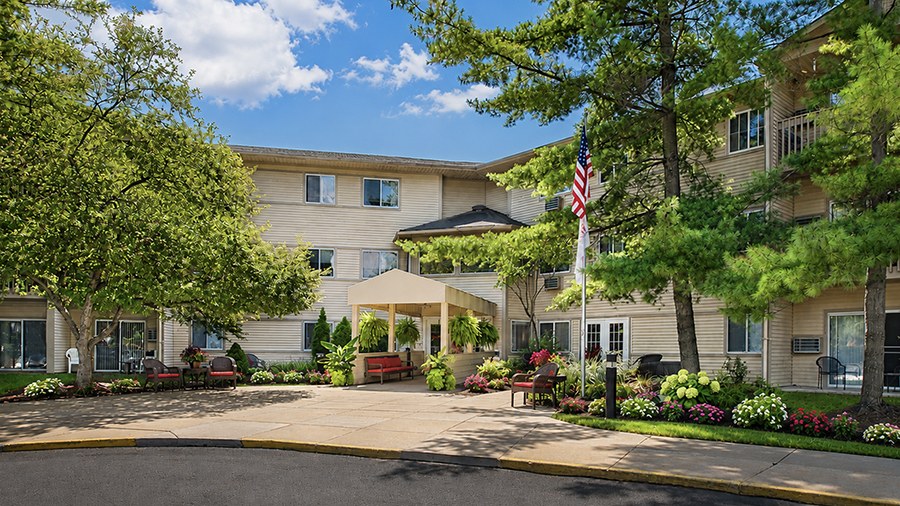 Exterior entryway into American House Independent Living community in Westland, MI