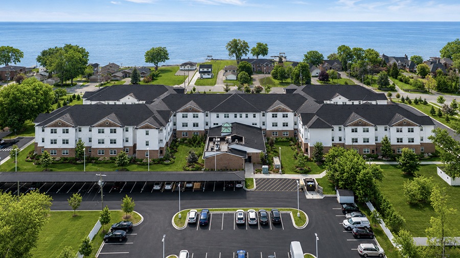 Aerial view of American House Lakeshore senior living and memory care facility in Roseville, MI