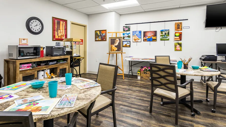 Art studio at American House St. Anthony's Independent Living, Assisted Living, and Memory Care senior living facility in Kansa City, MO