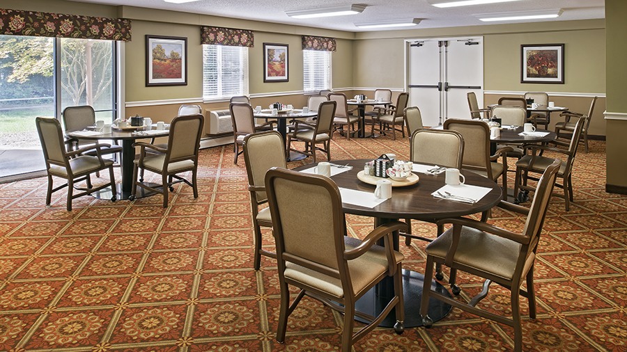 Dining area in American House assisted living community in Northwest Westland, MI