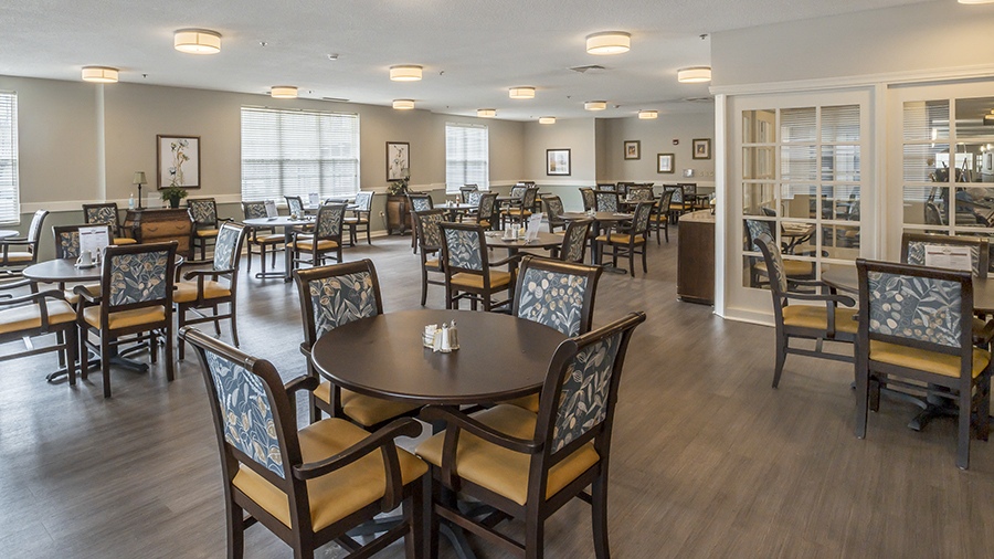 Dining Room at American House Bristol Assisted Living and Memory Care Facility in Bristol, TN