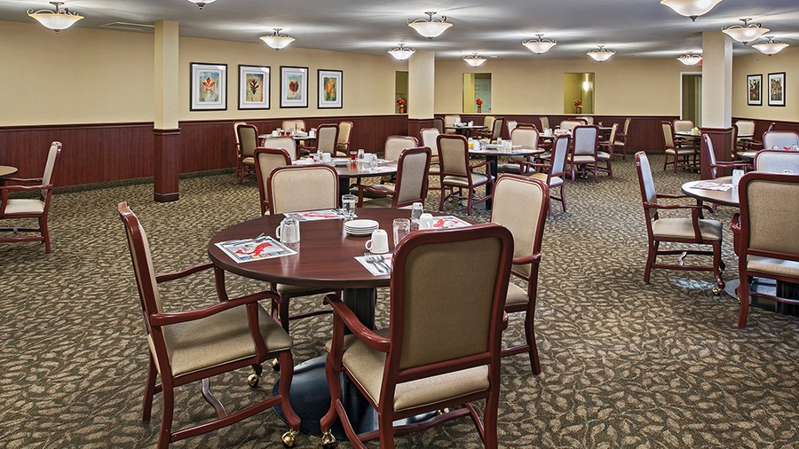 Dining room at American House Milford, a senior living facility in Oakland County, MI