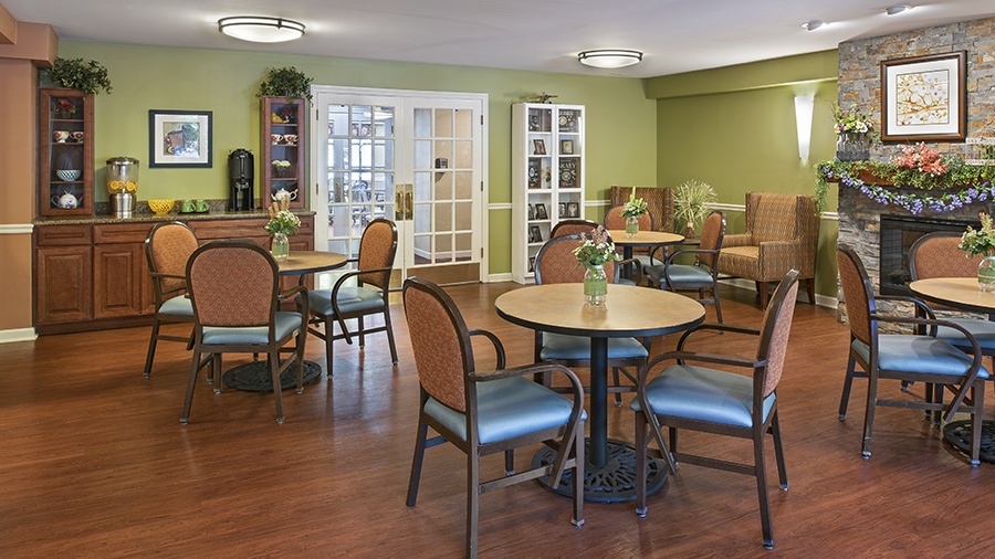Bistro at American House Westland Joy Senior Living Community