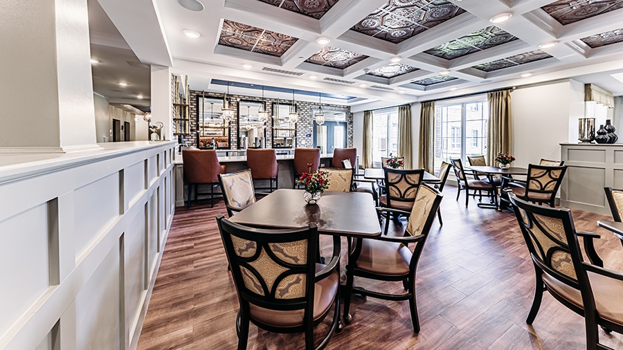 Dining room at American House Mount Prospect assisted living and memory care facility in Mt. Prospect, IL