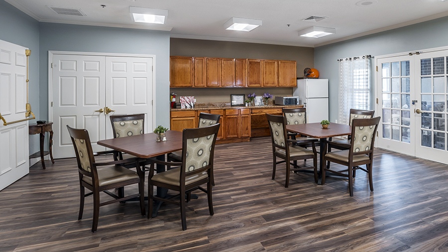 Bistro at American House Shallowford, a senior living community with assisted living and memory care in Shallowford, Tennessee