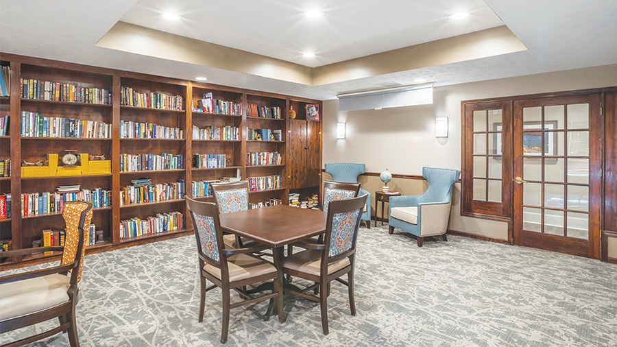 Library and reading nook American House in Chattanooga assisted living and memory care facility