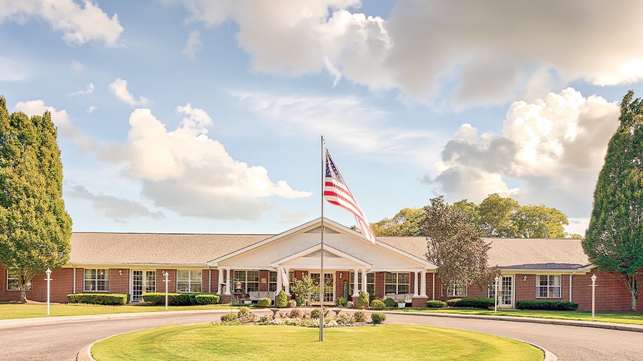 Driveway and front entrance at American House Hendersonville Assisted Living and Memory Care Facility