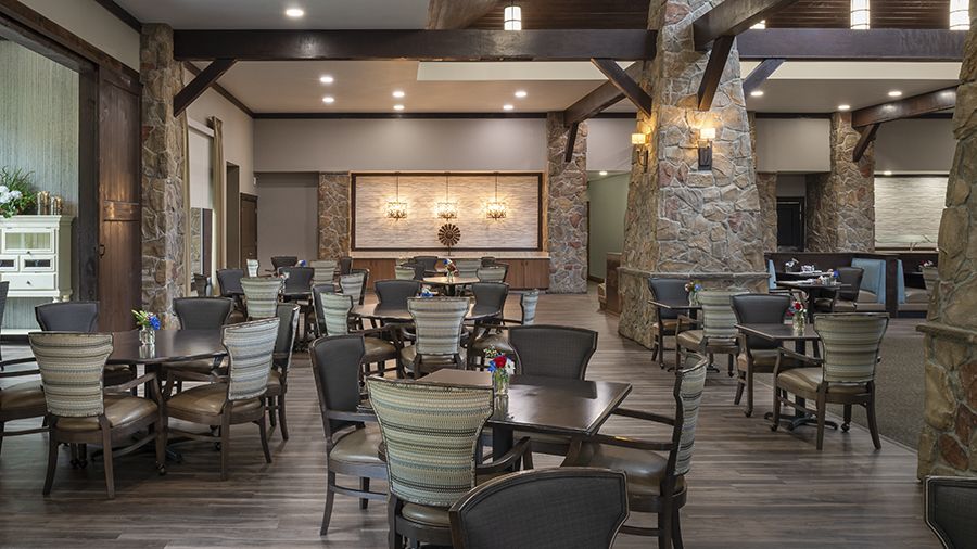 Dining Room at American House Wildwood Senior Living Community
