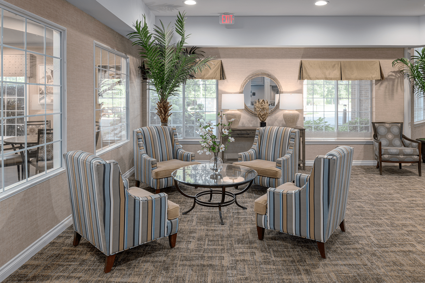 Lounge at American House Park Place senior living facility in Warren, MI