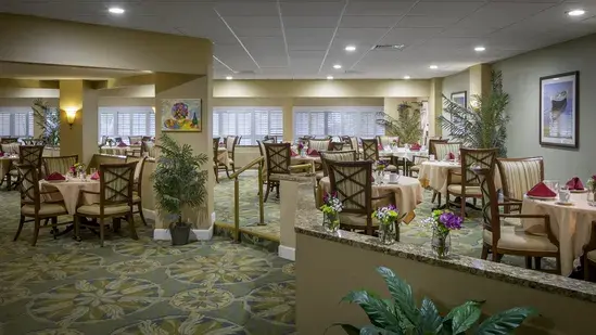 Dining room at American House Sarasota retirement home