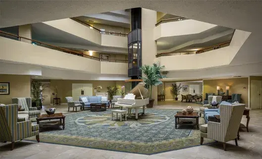 Atrium at American House Sarasota assisted living and memory care facility